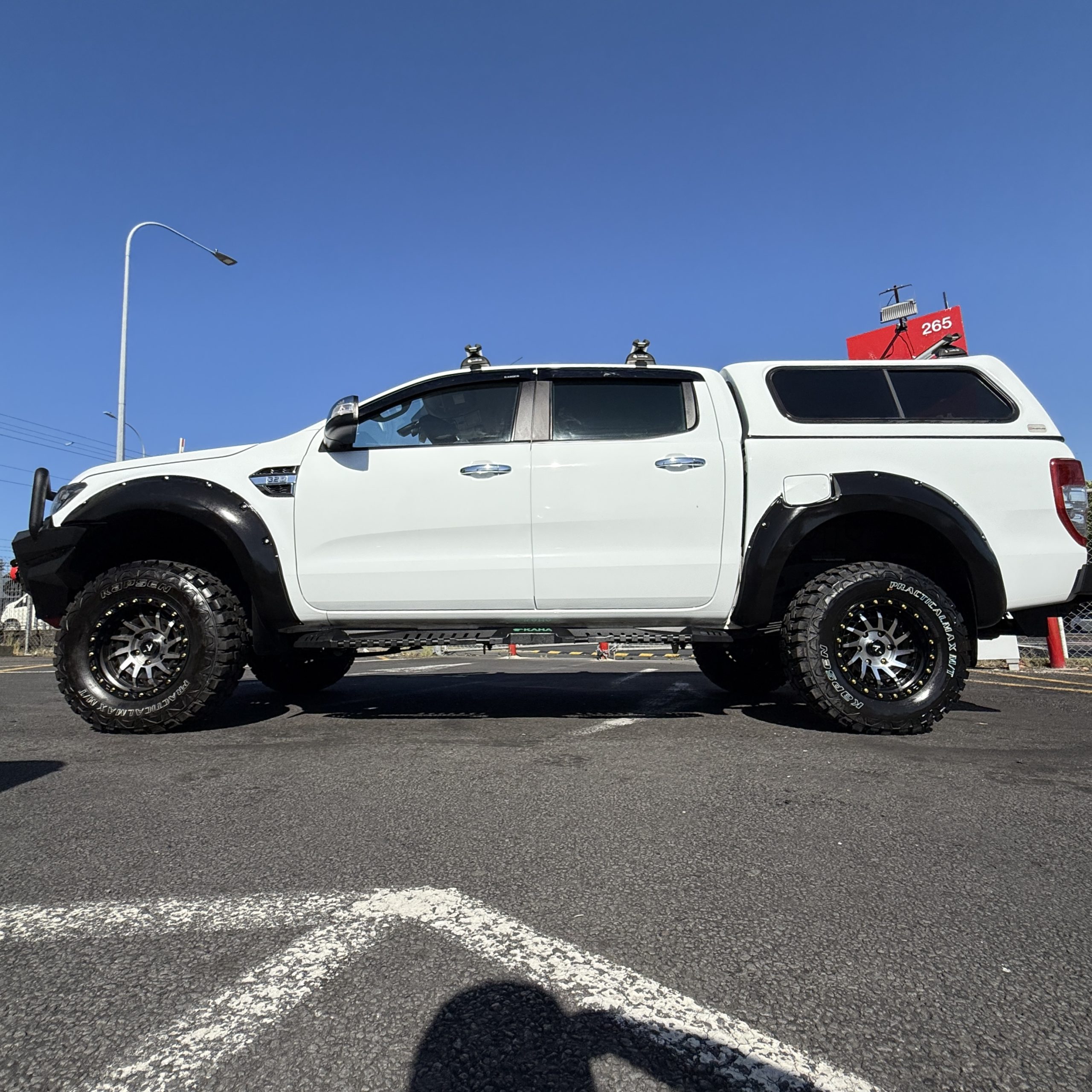 LOW KS TITAN FORD RANGER XLT – NZ4X4S